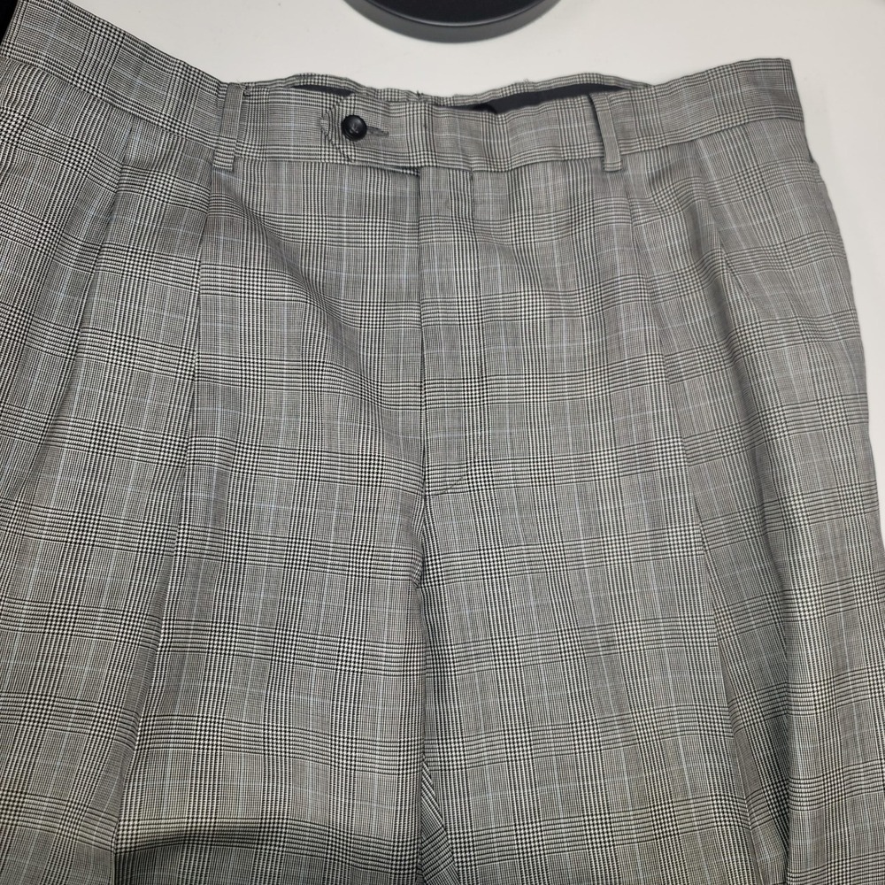 Jos A Bank Mens 36x33 Glen Plaid Wool Dress Pants Grey Blue Check Made in USA